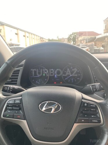Hyundai Elantra 2017, 190,000 km - 1.4 л - Bakı