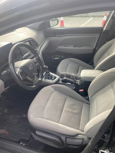 Hyundai Elantra 2017, 190,000 km - 1.4 л - Bakı
