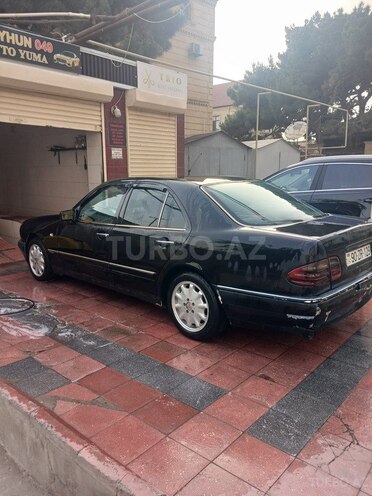 Mercedes E 240 1998, 78,000 km - 2.4 l - Bakı