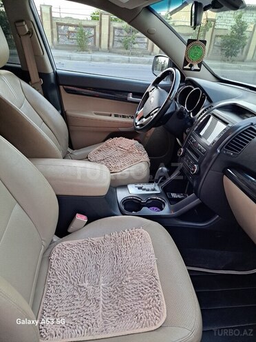 Kia Sorento 2009, 133,400 km - 2.0 l - Ucar