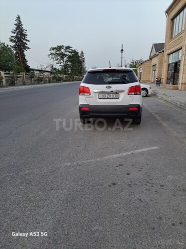 Kia Sorento 2009, 133,400 km - 2.0 l - Ucar