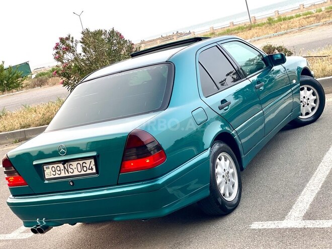 Mercedes C 200 1997, 331,897 km - 2.0 л - Bakı