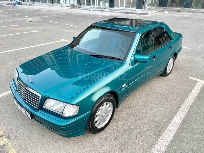 Mercedes C 200 1997, 331,897 km - 2.0 л - Bakı