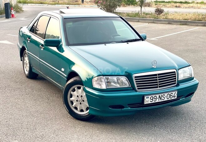 Mercedes C 200 1997, 331,897 km - 2.0 л - Bakı