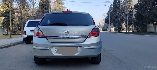 Opel Astra 2007, 220,000 km - 1.4 л - Göygöl