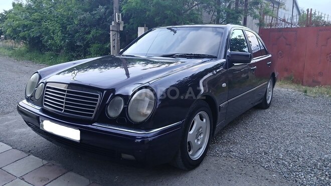 Mercedes E 240 1997, 313,652 km - 2.4 l - Ağstafa