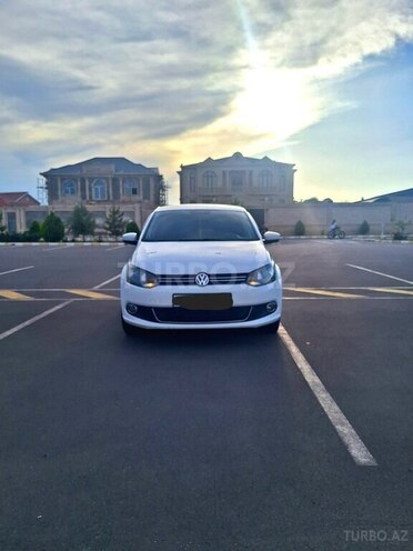 Volkswagen Polo 2014, 212,000 km - 1.6 l - Naxçıvan