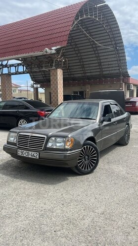 Mercedes E 250 1990, 250,644 km - 2.5 l - Naxçıvan