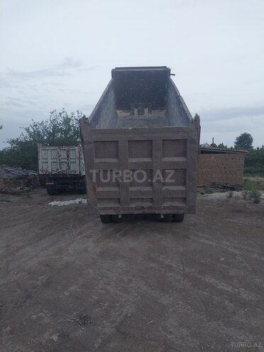 HOWO Sinotruk 2011, 429,000 km - 9.7 l - Goranboy