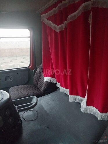 HOWO Sinotruk 2011, 429,000 km - 9.7 l - Goranboy
