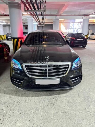 Mercedes  2017, 150,000 km - 3.0 л - Bakı