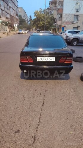 Mercedes E 280 1999, 600,000 km - 2.8 l - Bakı