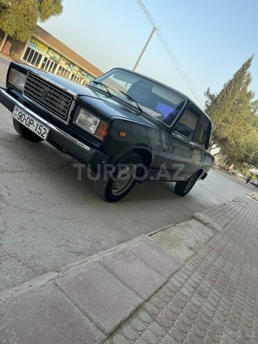 LADA (VAZ) 2107 2010, 54,646 km - 1.6 l - Salyan