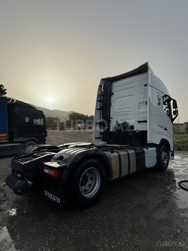 Volvo FH 460 2015, 110,000 km - 13.0 l - Bakı