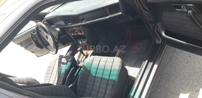 Mercedes 190 1990, 526,200 km - 2.0 л - Bərdə