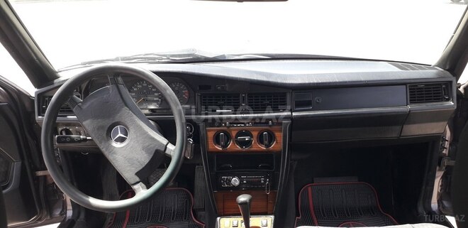 Mercedes 190 1990, 526,200 km - 2.0 л - Bərdə