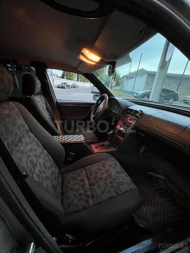 Mercedes C 180 1997, 305,000 km - 1.8 л - Göyçay