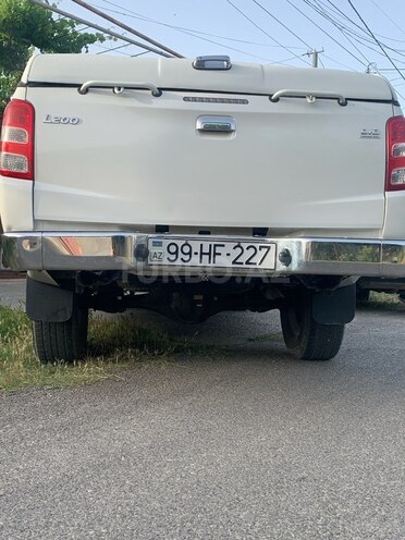 Mitsubishi L200 2017, 350,000 km - 2.5 л - Şabran