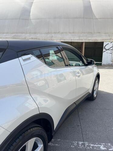Toyota C-HR 2019, 35,000 km - 1.2 l - Bakı