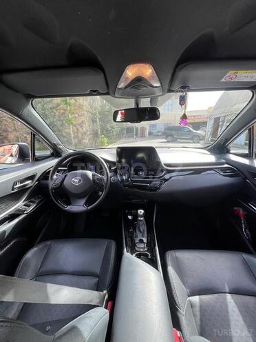 Toyota C-HR 2019, 35,000 km - 1.2 l - Bakı