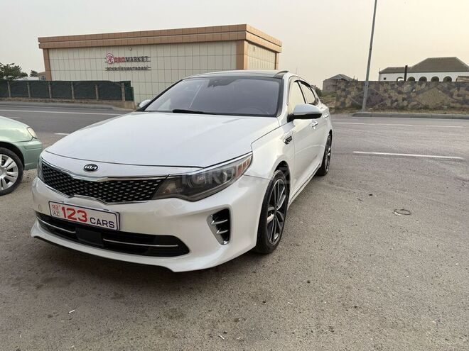 Kia Optima-3
