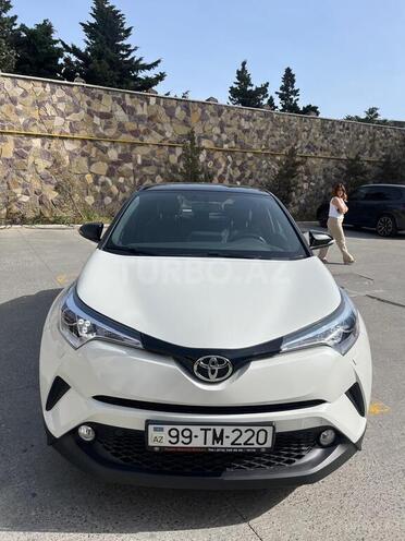 Toyota C-HR 2019, 35,000 km - 1.2 l - Bakı
