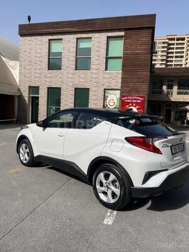 Toyota C-HR 2019, 35,000 km - 1.2 l - Bakı