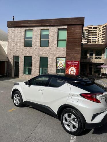 Toyota C-HR 2019, 35,000 km - 1.2 l - Bakı