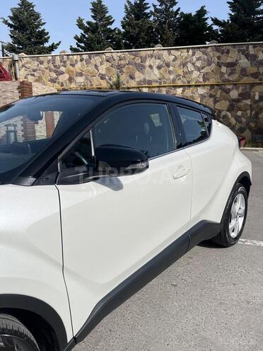 Toyota C-HR 2019, 35,000 km - 1.2 l - Bakı