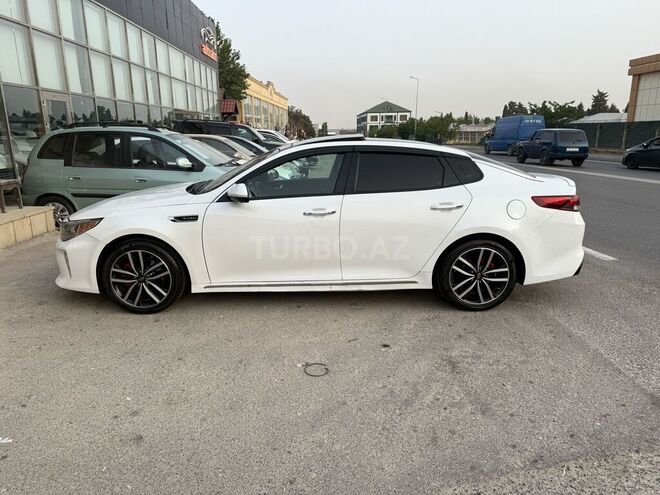 Kia Optima-5