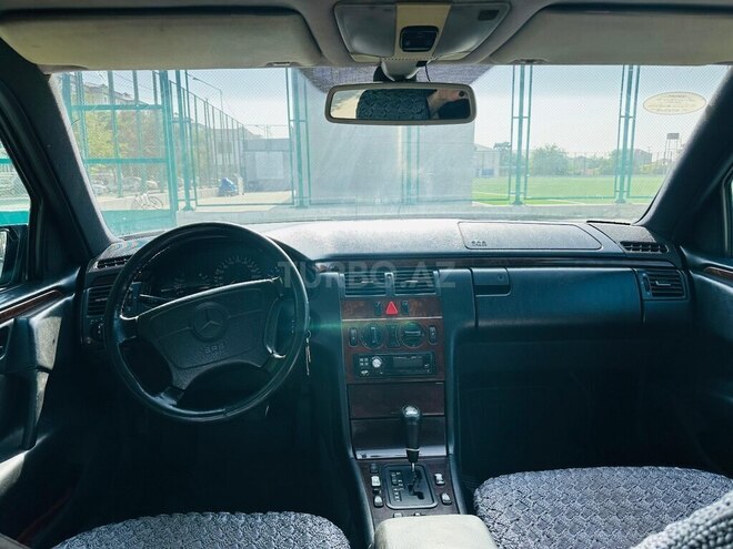 Mercedes E 200 1997, 610,000 km - 2.0 l - Bakı