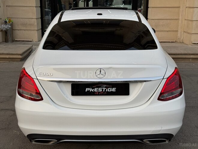 Mercedes C 300 2018, 136,000 km - 2.0 l - Bakı