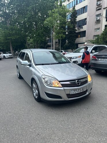 Opel Astra 2009, 365,000 km - 1.3 l - Bakı