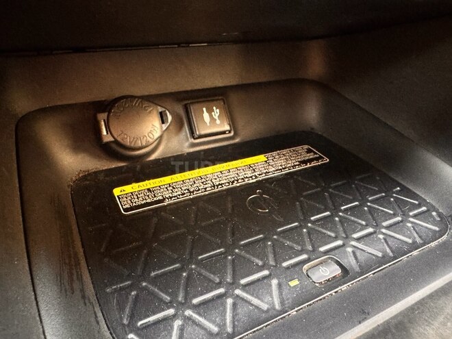 Toyota RAV4 2019, 79,500 km - 2.0 л - Bakı