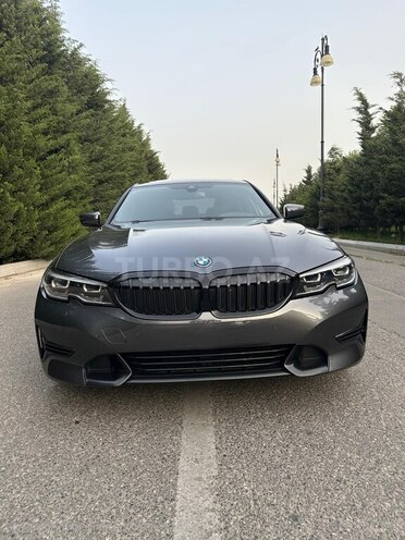 BMW 330e 2021, 57,000 km - 2.0 л - Bakı