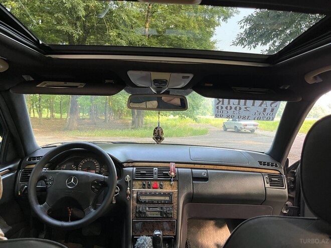 Mercedes C 220 d 2001, 324,000 km - 2.2 l - Masallı