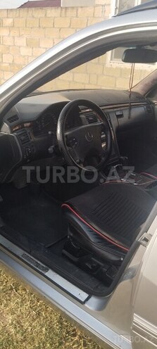 Mercedes E 220 d 2001, 350,000 km - 2.2 l - Bakı
