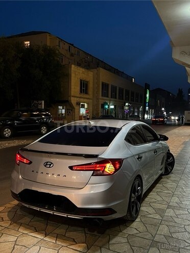 Hyundai Elantra 2019, 61,155 km - 2.0 l - Bakı