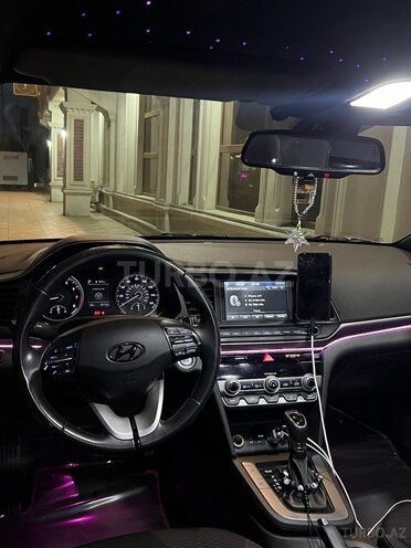 Hyundai Elantra 2019, 61,155 km - 2.0 l - Bakı