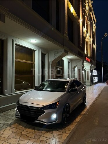 Hyundai Elantra 2019, 61,155 km - 2.0 l - Bakı