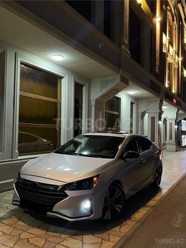 Hyundai Elantra 2019, 61,155 km - 2.0 l - Bakı