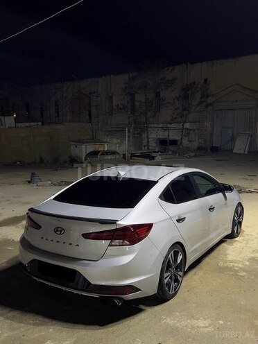 Hyundai Elantra 2019, 61,155 km - 2.0 l - Bakı