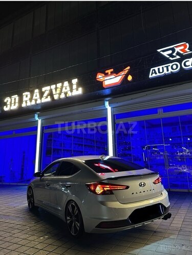 Hyundai Elantra 2019, 61,155 km - 2.0 l - Bakı