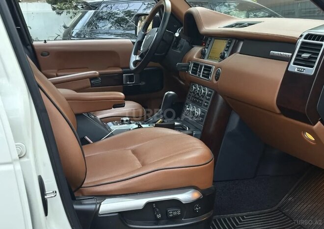 Land Rover Range Rover 2008, 240,000 km - 4.2 l - Bakı