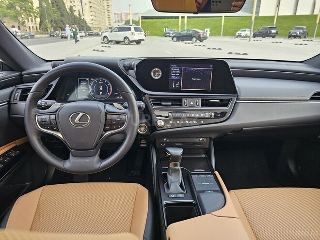 Lexus ES 200 2022, 2,800 km - 2.0 l - Bakı