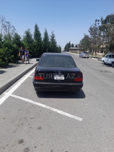 Mercedes C 220 1995, 326,000 km - 2.2 l - Goranboy