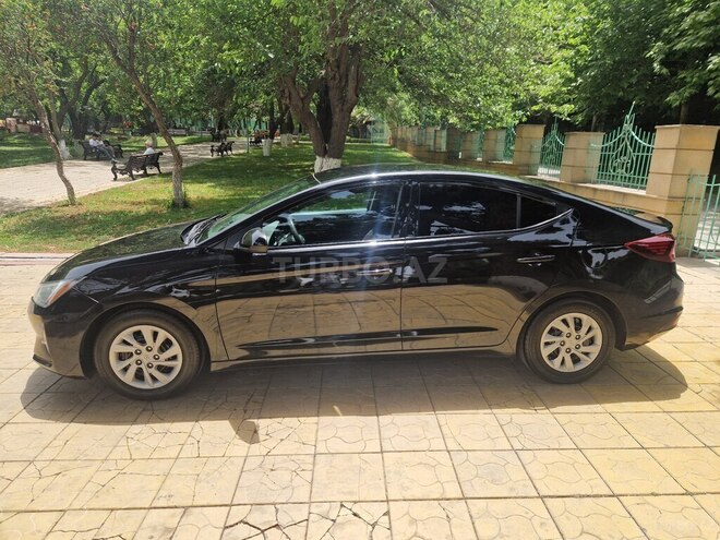 Hyundai Elantra 2019, 169,203 km - 2.0 l - Bakı