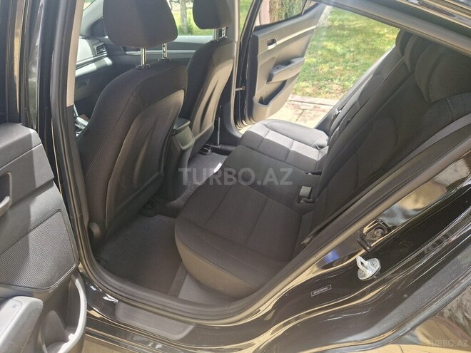 Hyundai Elantra 2019, 169,203 km - 2.0 l - Bakı
