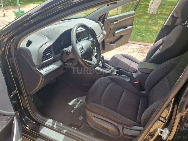 Hyundai Elantra 2019, 169,203 km - 2.0 l - Bakı