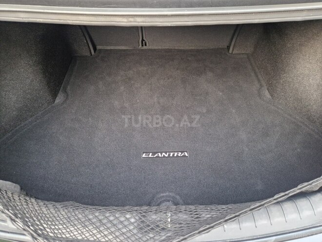 Hyundai Elantra 2019, 169,203 km - 2.0 l - Bakı